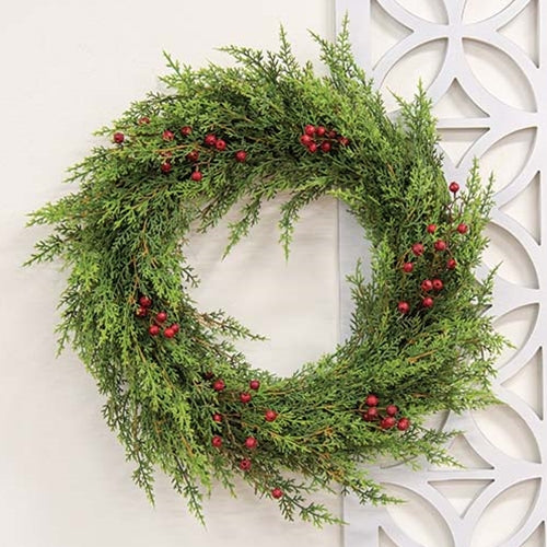 Red Berry & Cedar Wreath 20"