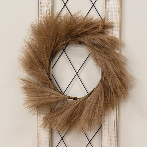 Pampas Grass Wreath 24" Brown