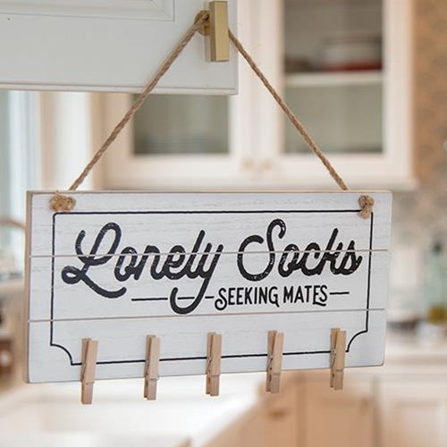 Lonely Socks Seeking Mates Shiplap Clip Sign