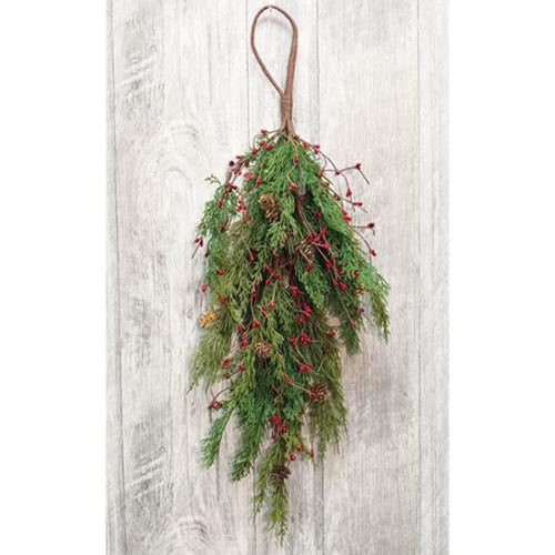 Evergreen Pine w/Red Pips Teardrop